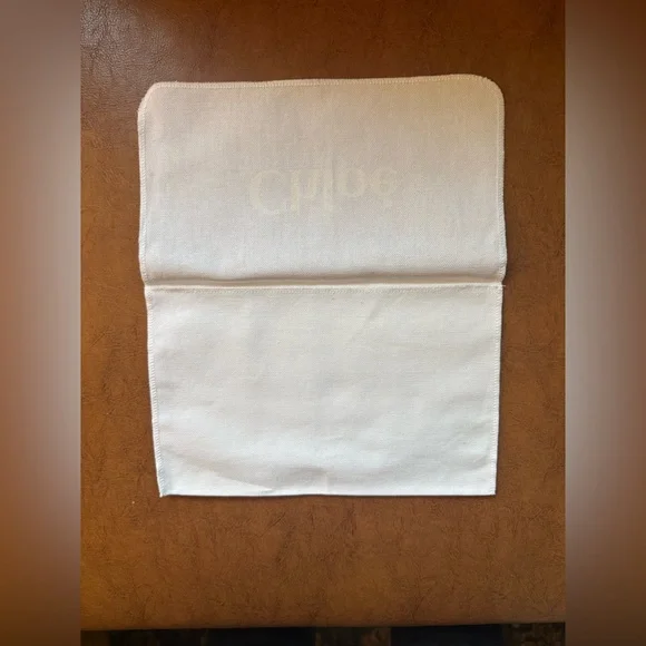 Chloé Small Beige Dust Bag 6x9” Canvas Pouch Logo Flap Style NWOT - Picture 2 of 3